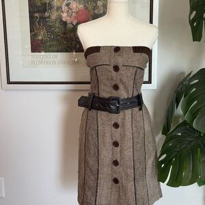 Chic Strapless Brown Dress with Belt
